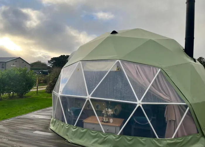 Glamping Dome Elysian Fields